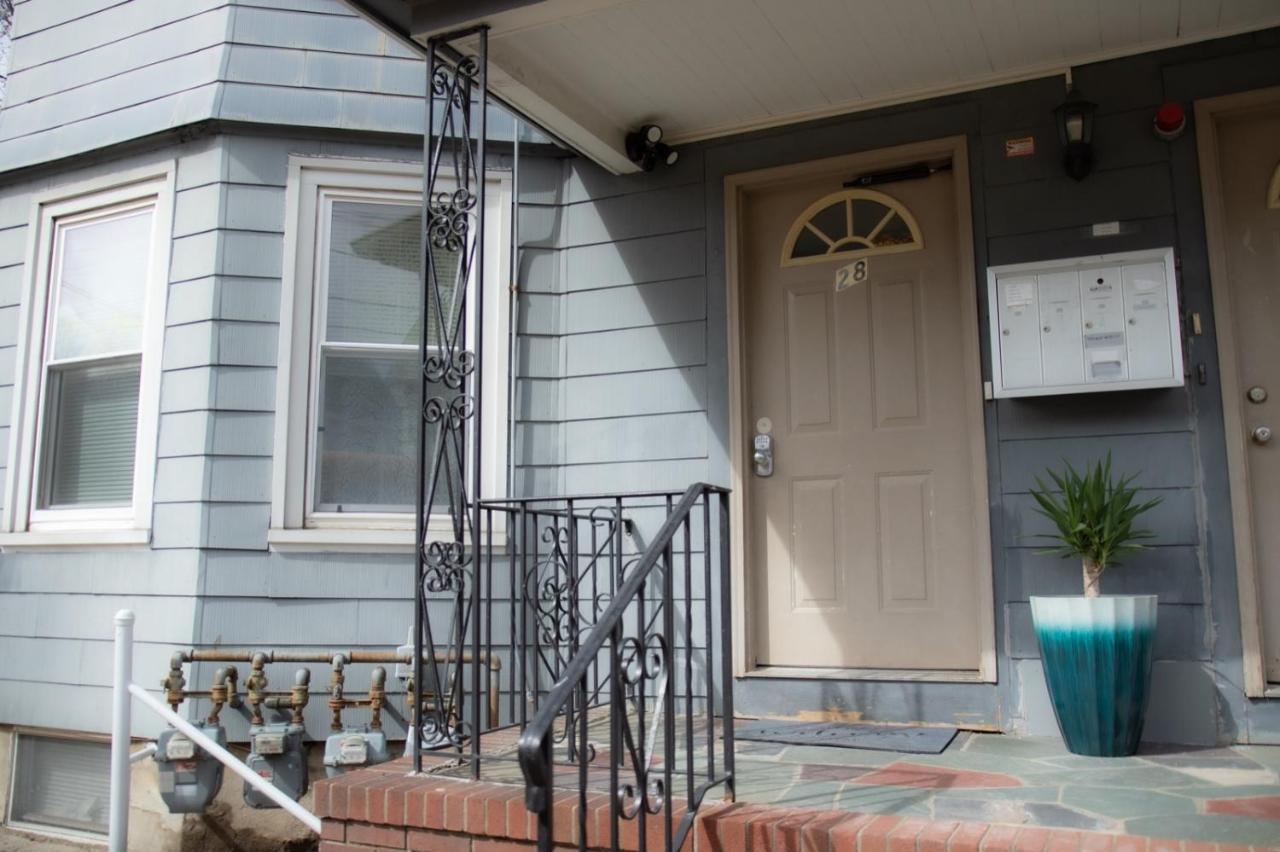Cozy Getaway Apartment Everett Exterior photo